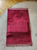 Qırmızı düz